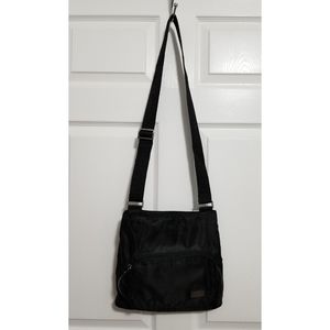 Kenneth Cole Reaction Black Shoulder Messenger Bag